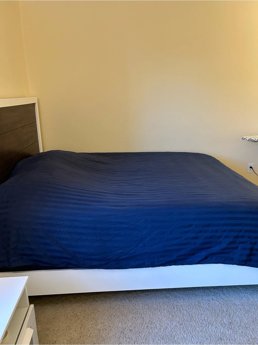 Charter Club Navy Blue Damask Striped Duvet Cover size - Queen/Full